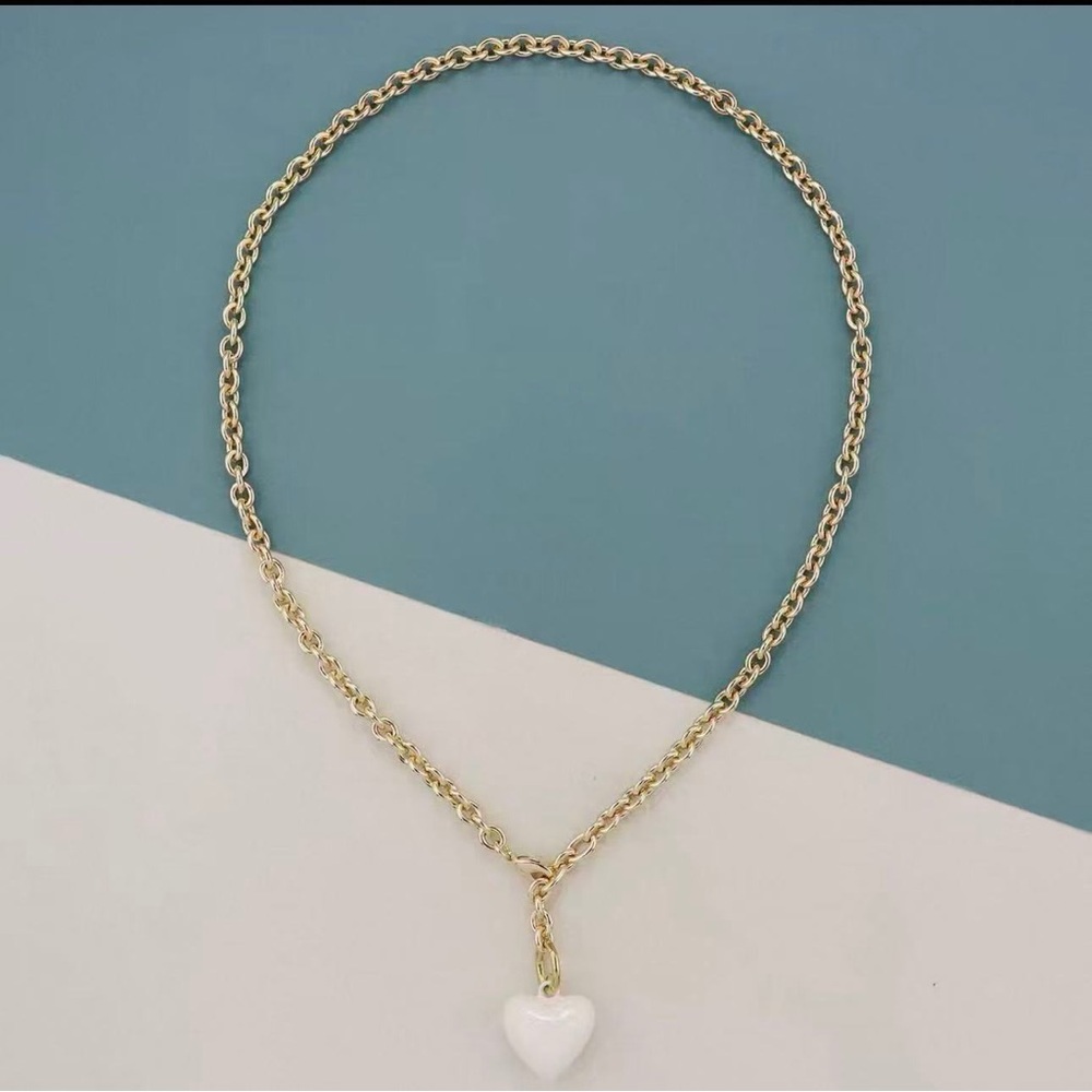 Roxanne Assoulin The Mini Puffy Heart Necklace Gold chain white